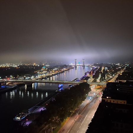 Sous Les Etoiles - Dans Le Plus Haut Gratte-Ciel Avec Garage Prive Ruan Exterior foto
